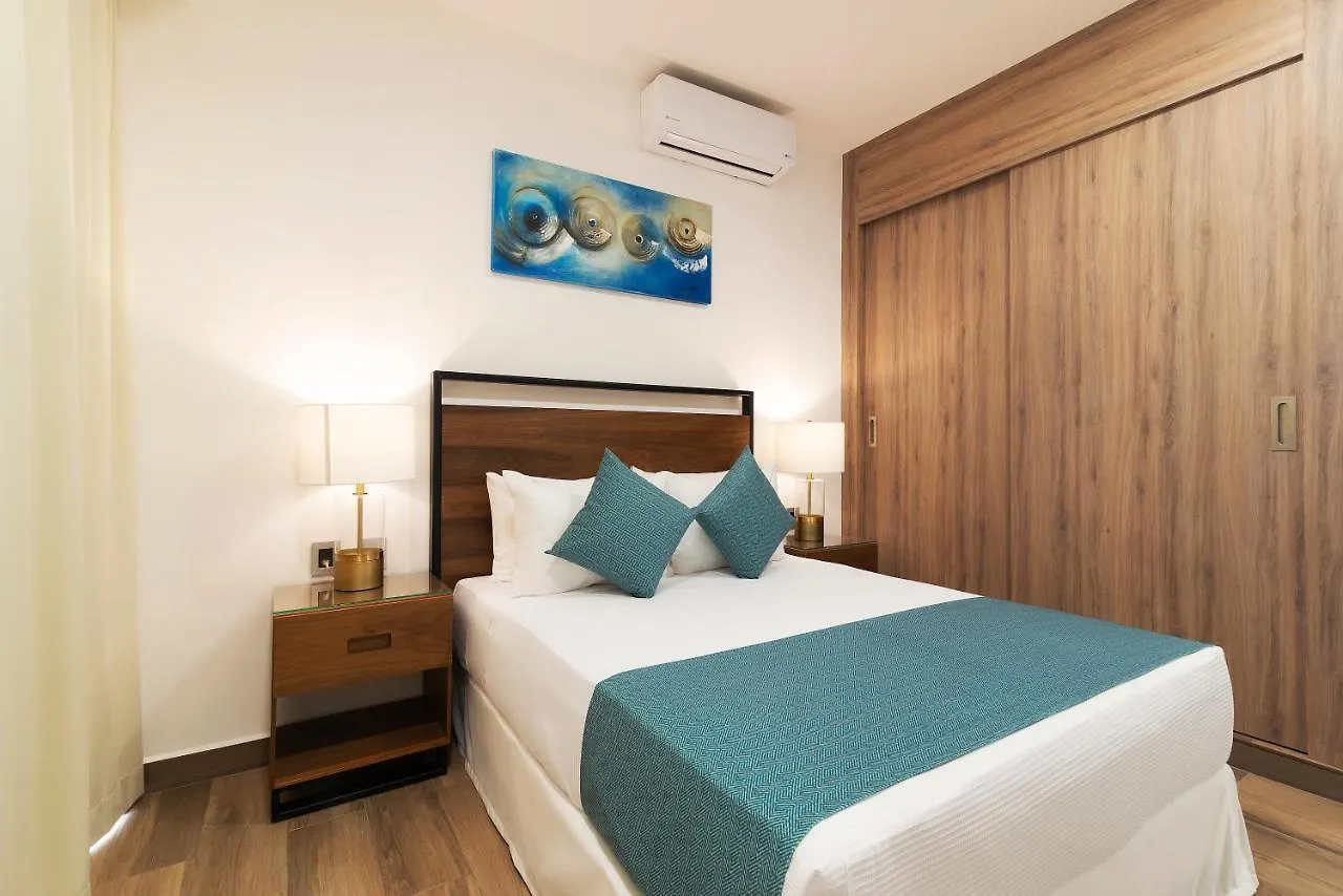 Heaven Hotel Playa del Carmen Aparthotel